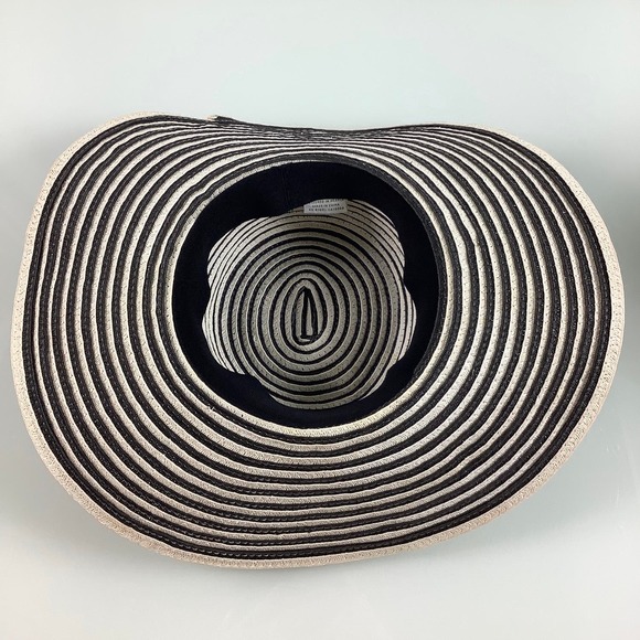 RARE Lacoste Wide Brim Paper Sun Black & Cream Hat Size OSFM EUC main image 7